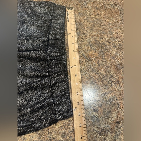 Wisteria Lane Python Bell Bottom Pants Size Large Black Silver Pull On - Picture 11 of 12